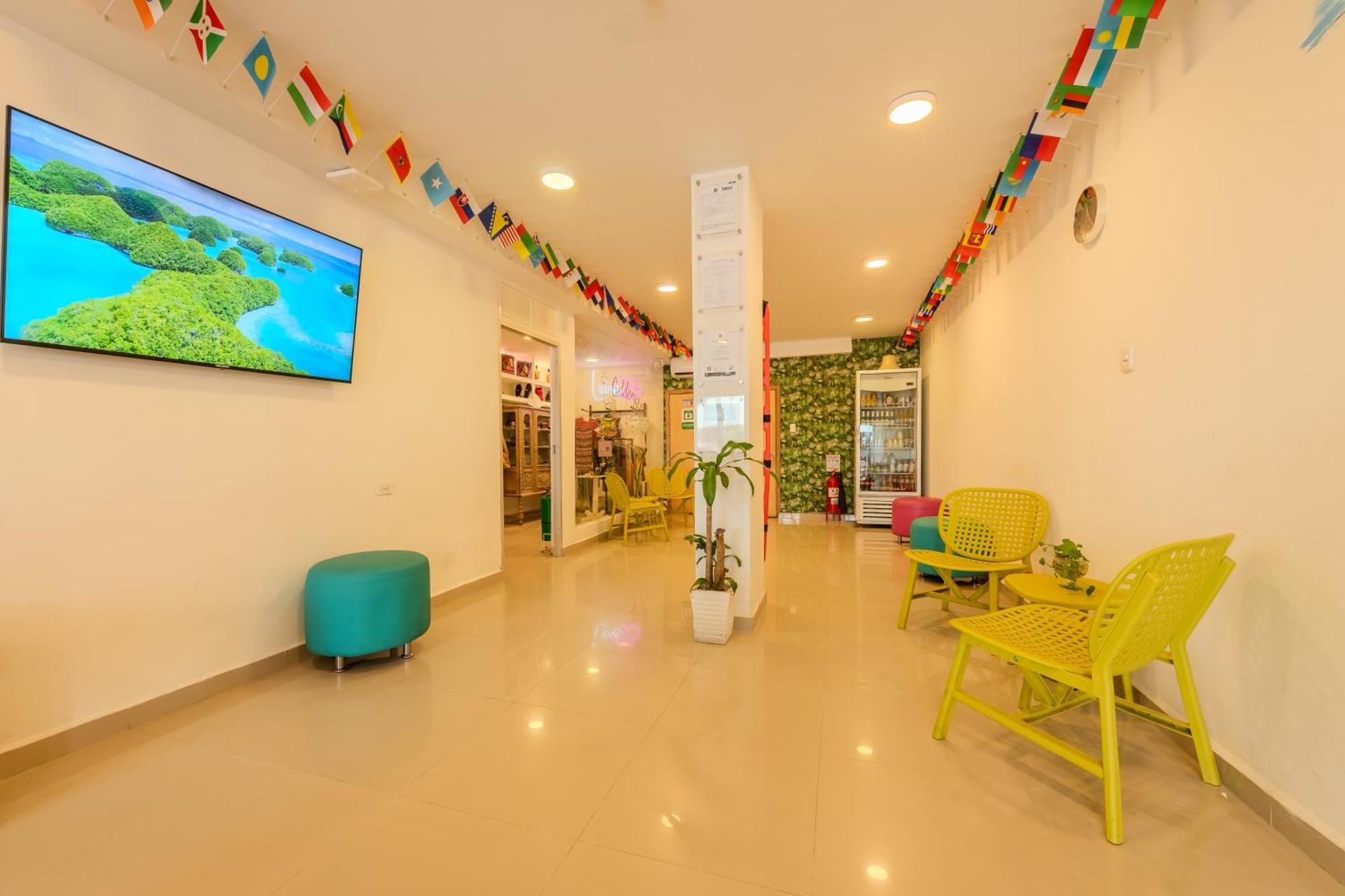 Dorado Plaza Getsemani Hostel