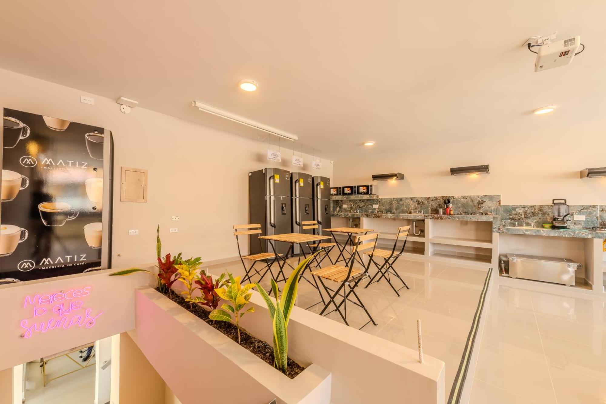 Dorado Plaza Getsemani Hostel *