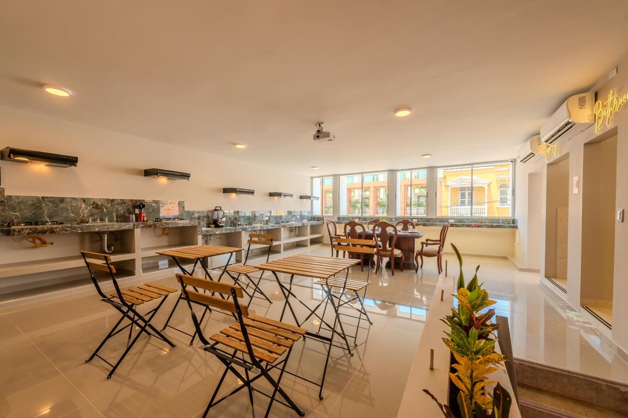 Hostel Dorado Plaza Getsemani Cartagena