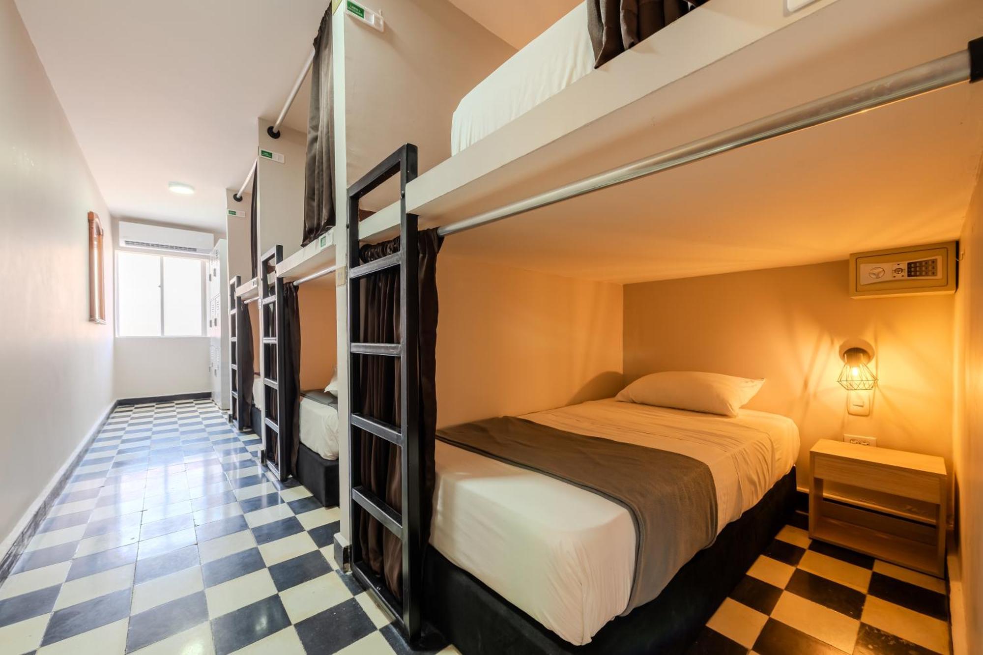 Dorado Plaza Getsemani Cartagena