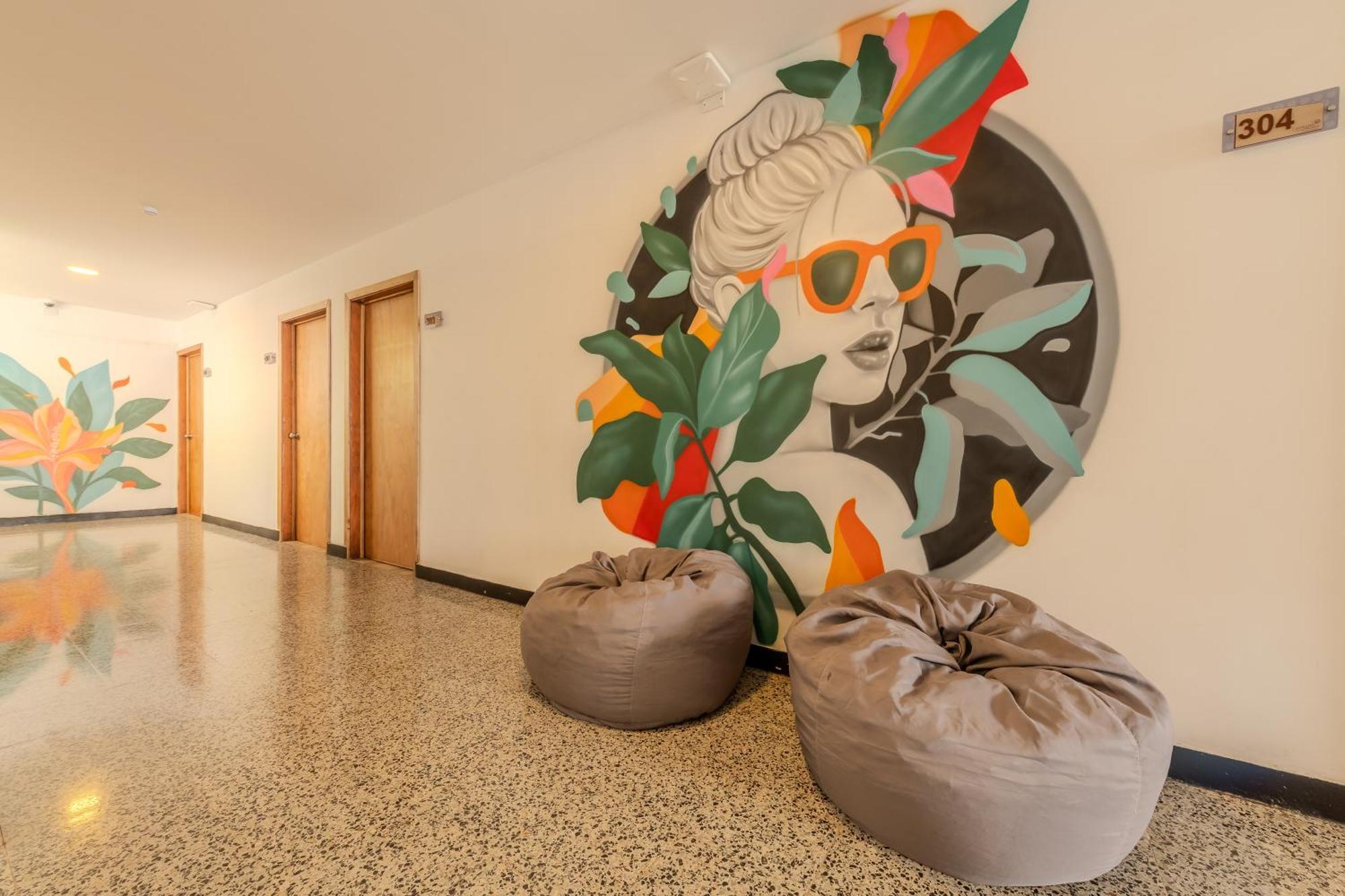 Dorado Plaza Getsemaní * Cartagena