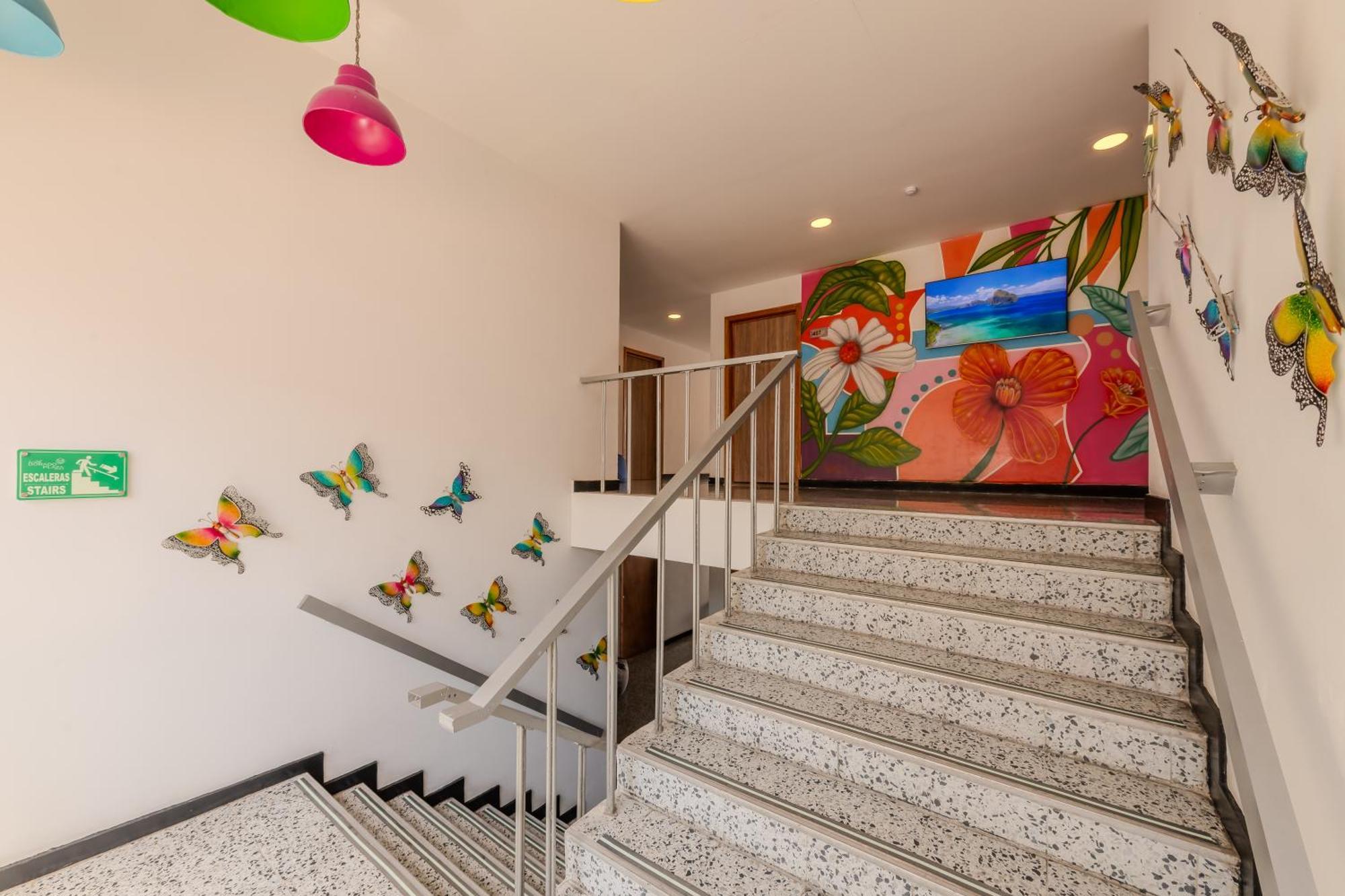 Dorado Plaza Getsemaní * Cartagena